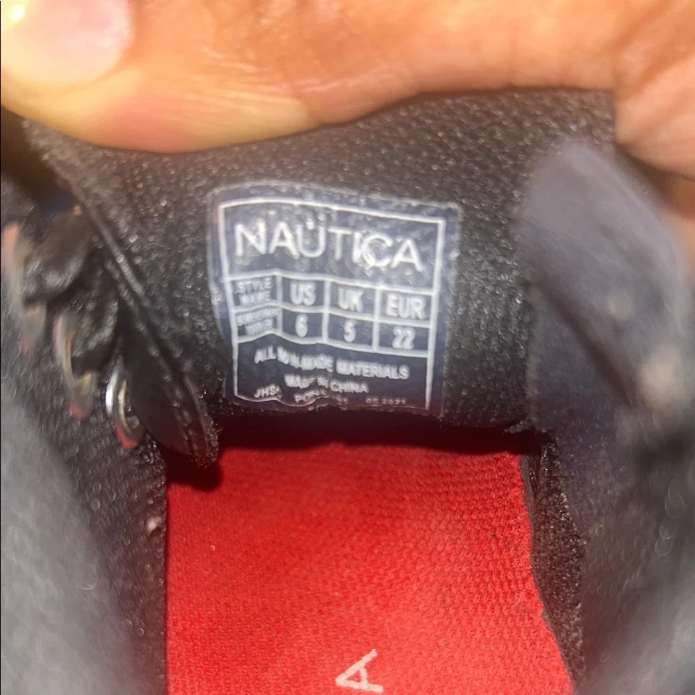 Boys Nautica Kids Black and Red Sneakers - Picture 6 of 6
